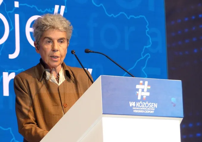 ©Elekes Andor, CC BY-SA 4.0 Wikimedia Commons