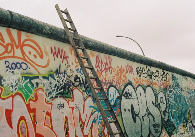 © iStock/NatalyaLucia