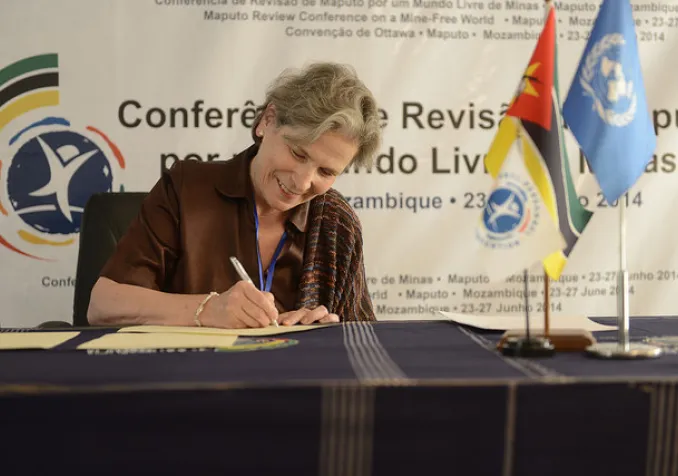 CC(by nc nd) Anti-Personnel Mine Ban Convention