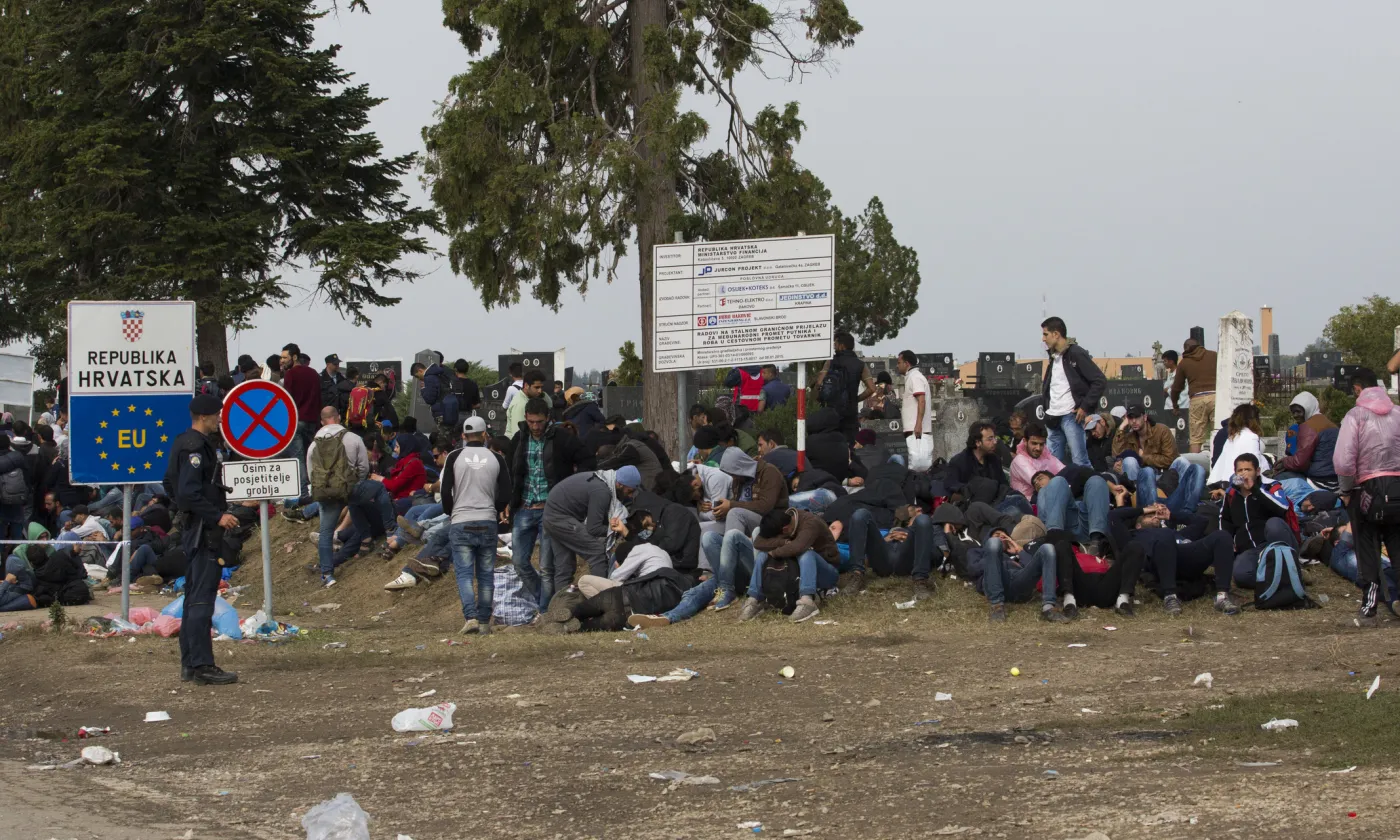 Réfugiés à la frontière de l'Europe (c) iStock