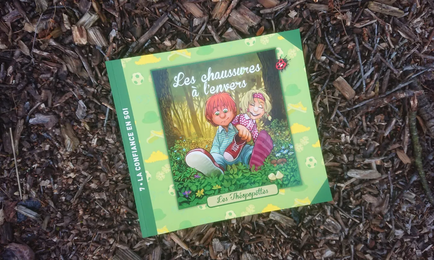 Les chaussures à l'envers © 2020 OPEC 