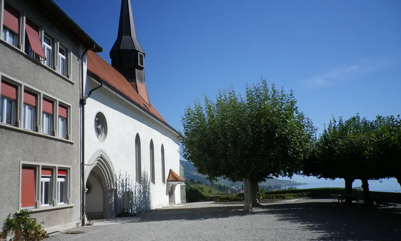 Eglise_reforme_Pully (©Nachosaurus, CC BY-SA 4.0 Wikimedia Commons)